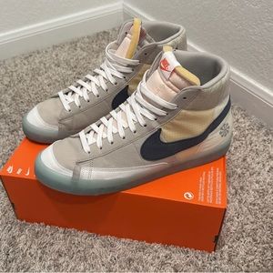 Nike blazer Mid 77 men’s 11.5 LIKE NEW Move to Zero Glacier Ice (GS)